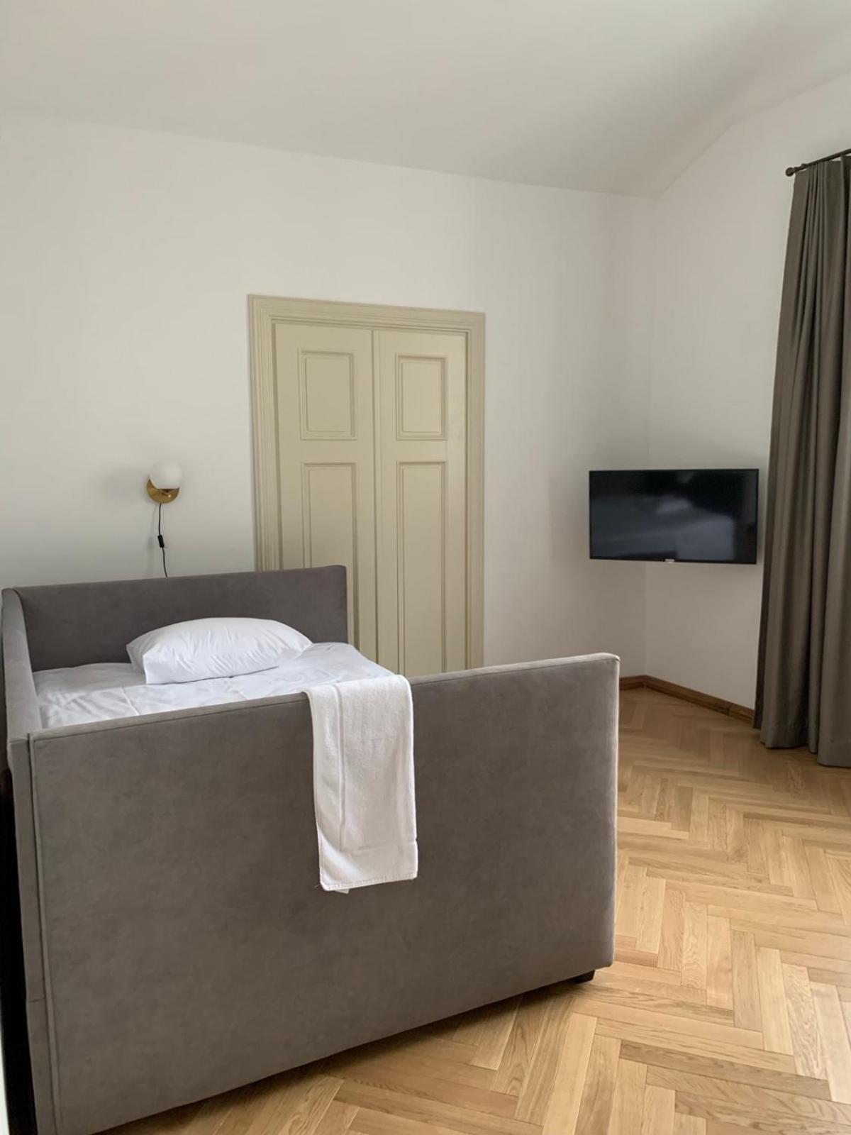 Kaunas Embassy Apartments Room photo